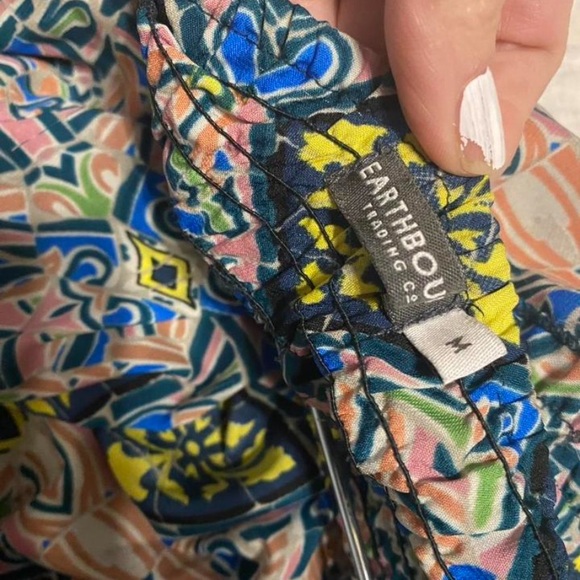 EARTHBOUND Boho Multicolor Floral Wide leg Crop Trousers Fits M-L - Picture 6 of 6